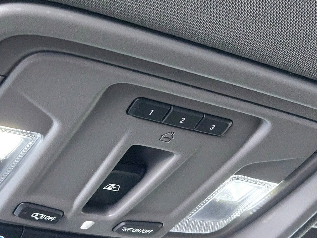 2025 CHEVROLET SILVERADO HD - Image 26