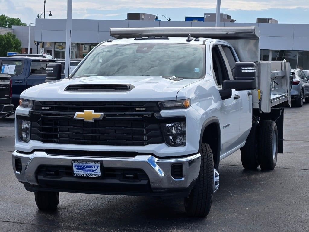 New 2026 Chevrolet Silverado 3500 HD Chassis Cab Work Truck Truck