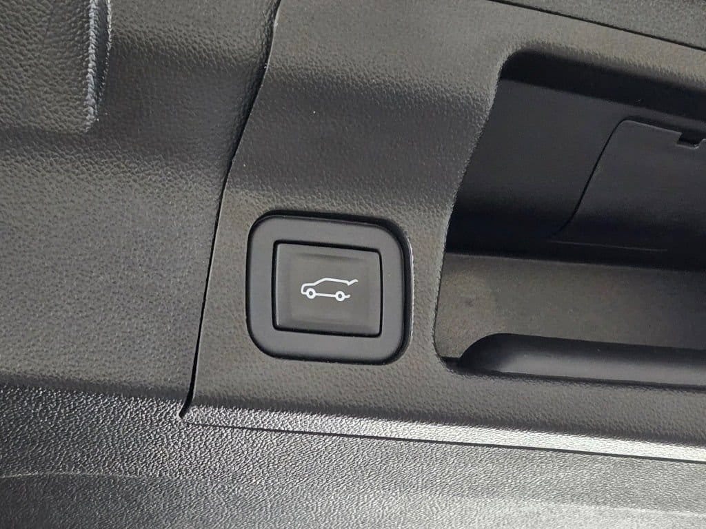 2023 GMC Acadia Denali - Photo 15