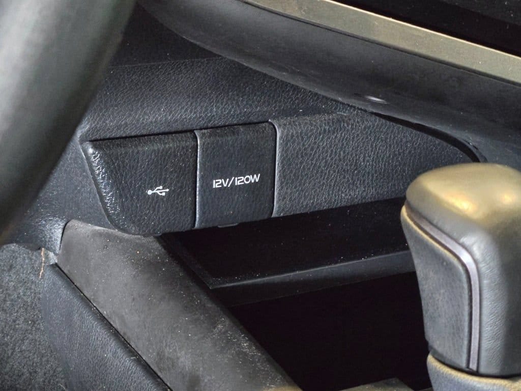 2024 Toyota Camry SE - Photo 25