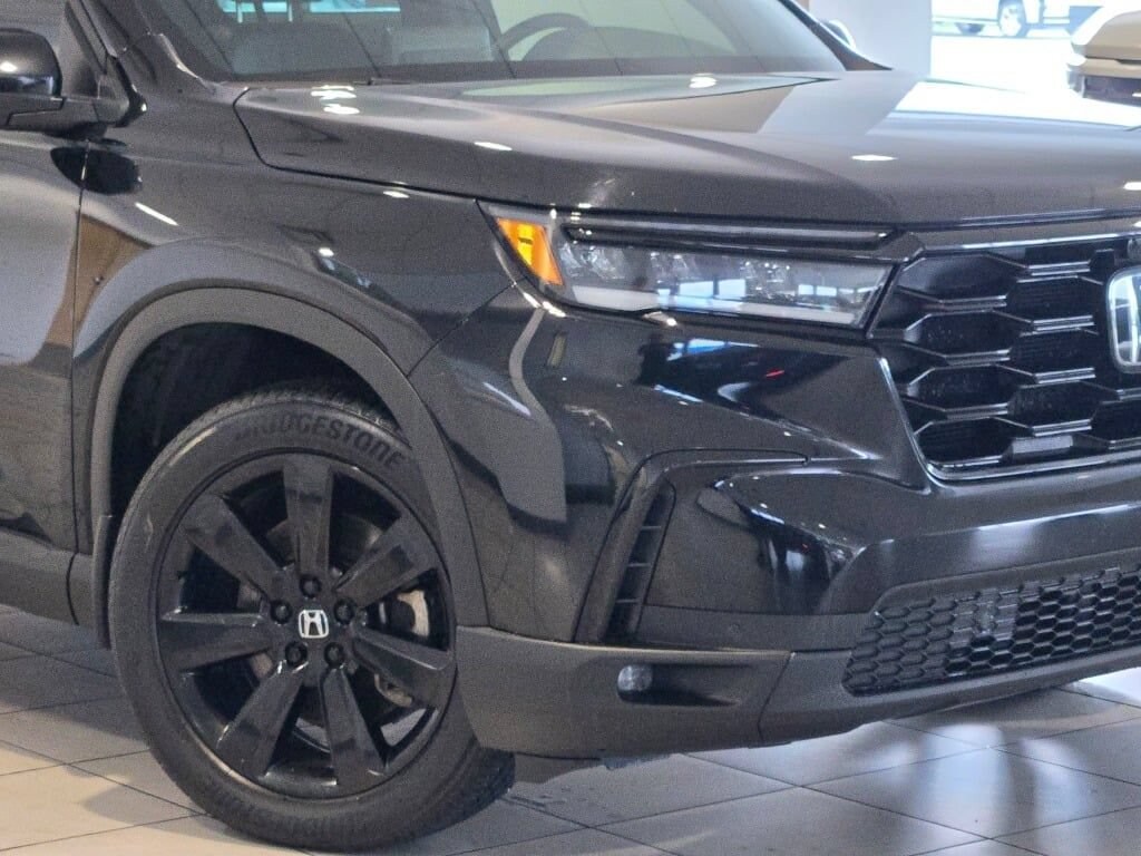 Used 2023 Honda Pilot Elite