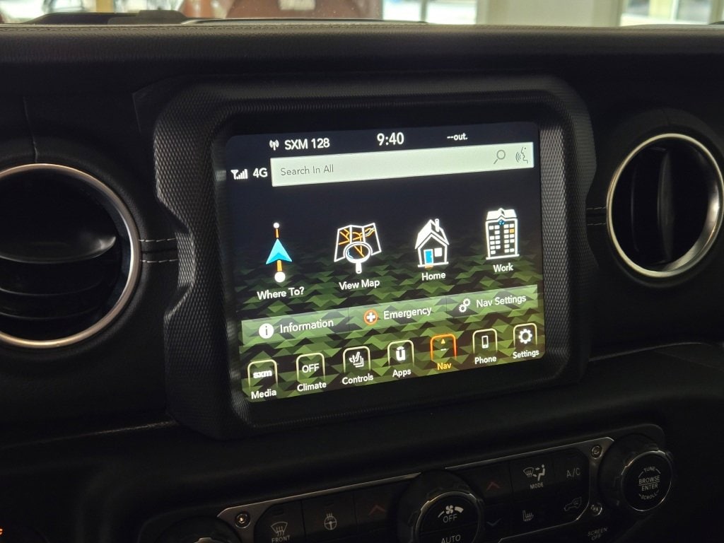 2022 JEEP WRANGLER - Image 21