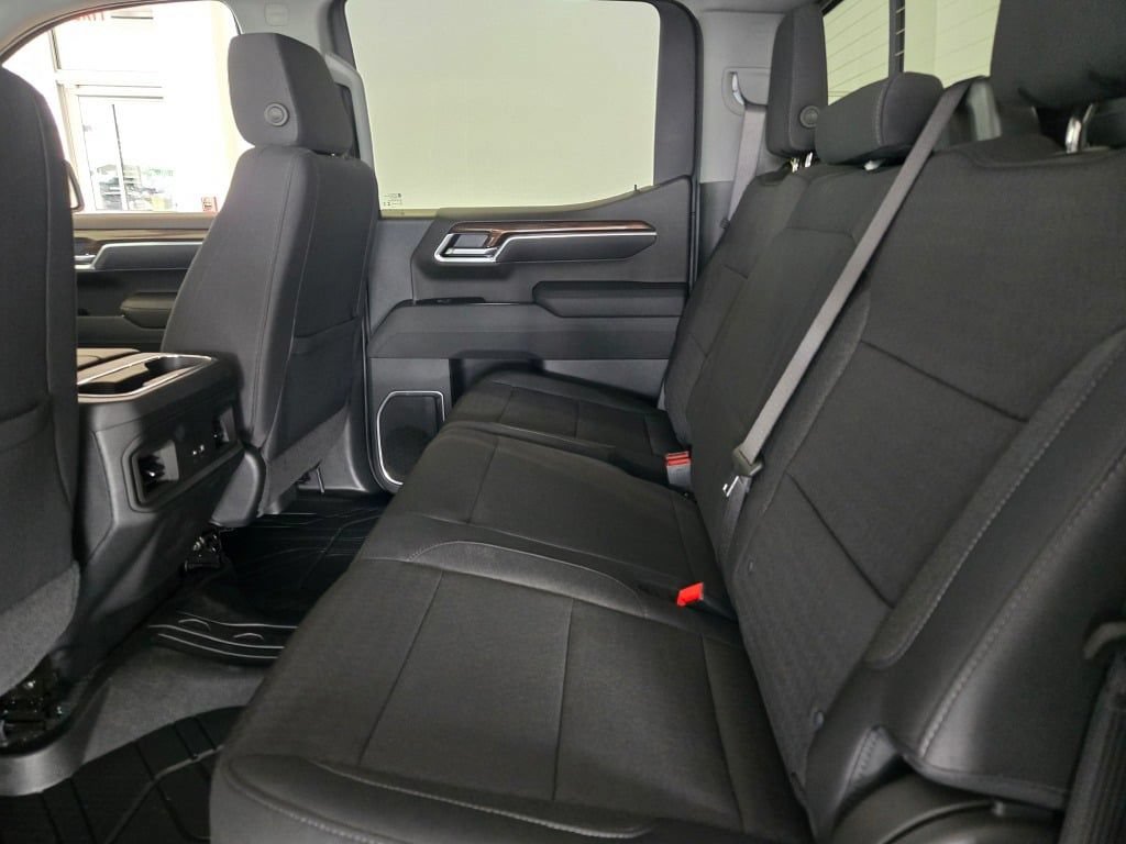 2026 Chevrolet Silverado 1500 RST - Photo 16