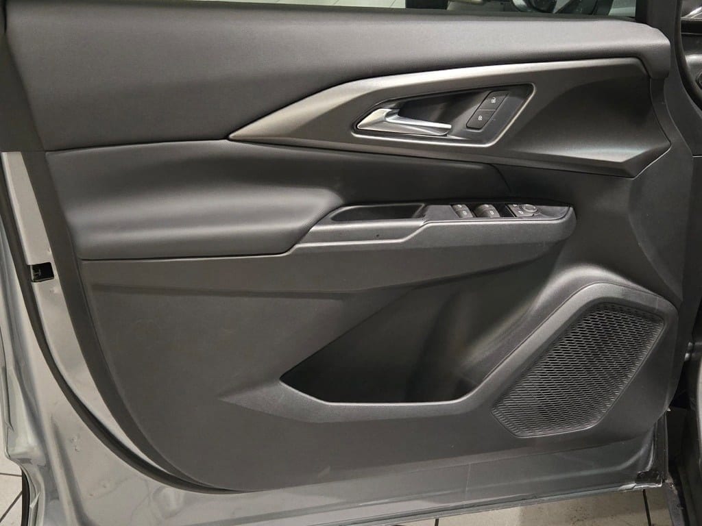 2026 CHEVROLET EQUINOX - Image 17