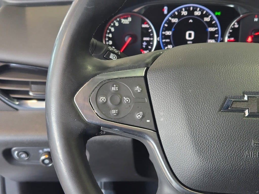 2023 CHEVROLET TRAVERSE - Image 33