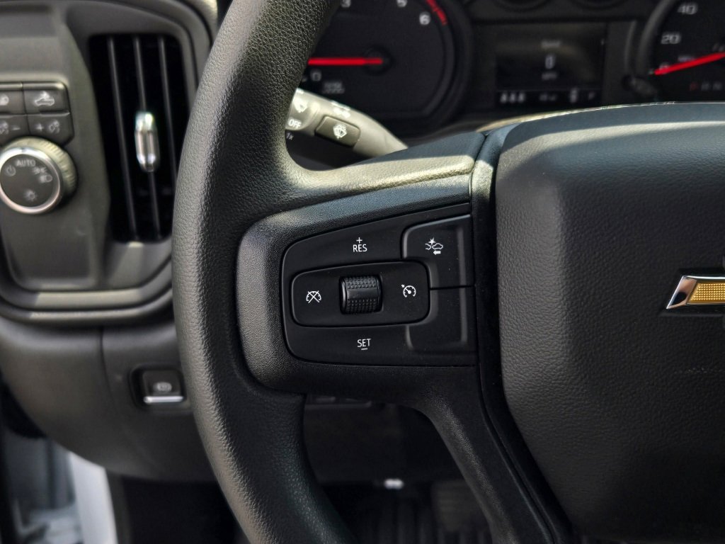 2024 CHEVROLET SILVERADO HD - Image 27