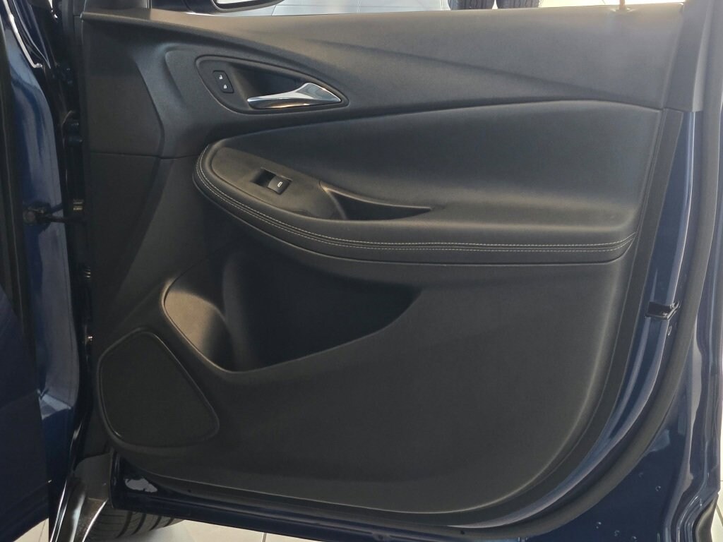 Certified 2023 Buick Encore GX Essence SUV