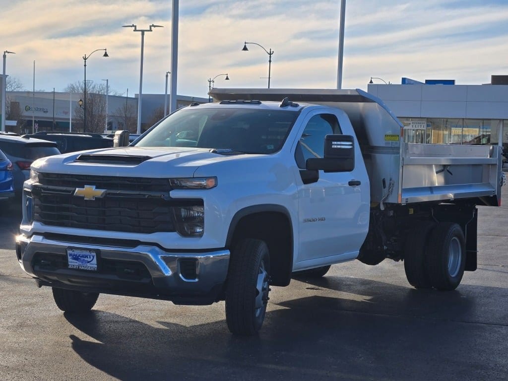 New 2026 Chevrolet Silverado 3500 HD Chassis Cab Work Truck Truck