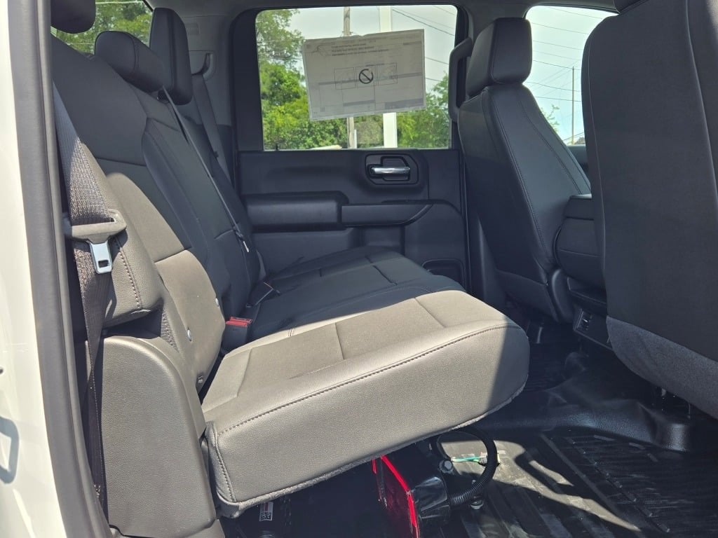 2024 CHEVROLET SILVERADO HD - Image 8