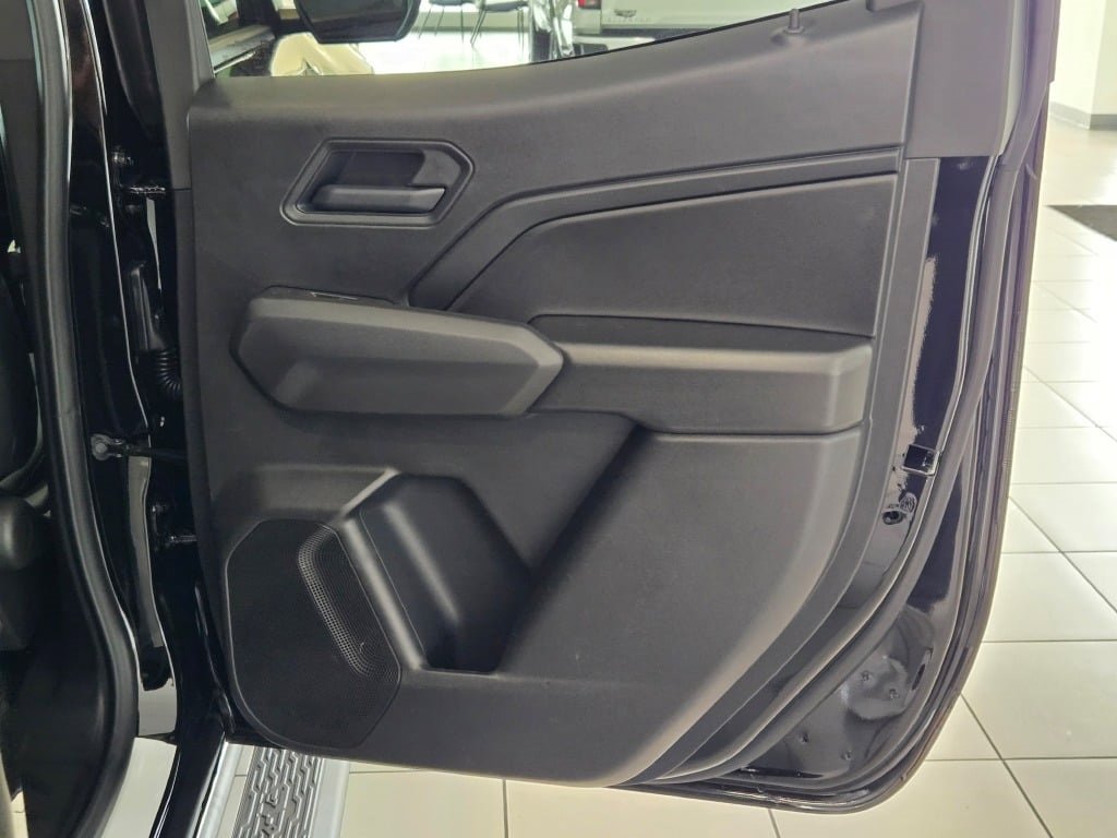 2025 CHEVROLET COLORADO - Image 7
