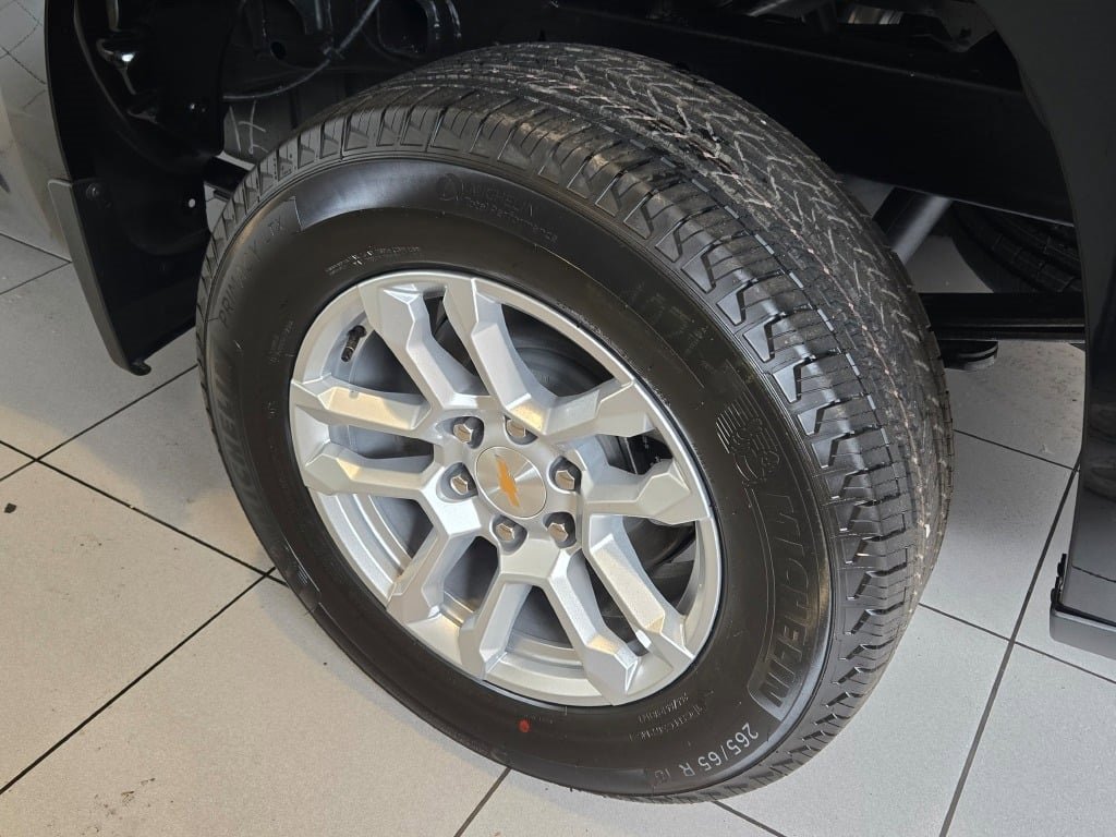 2026 CHEVROLET SILVERADO - Image 12