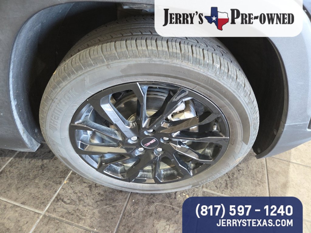 Used 2024 GMC Terrain SLE SUV