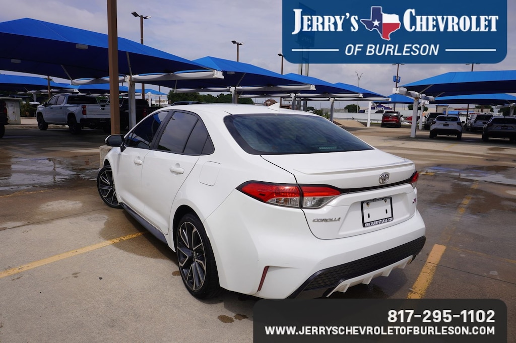 Used 2021 Toyota Corolla SE Sedan