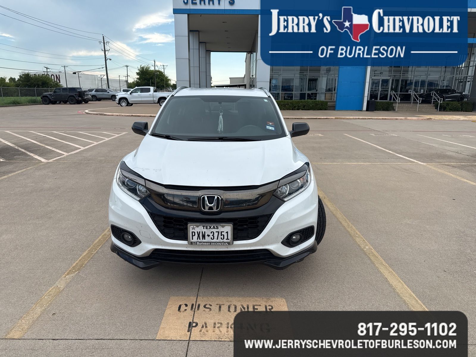 Used 2022 Honda HR-V Sport with VIN 3CZRU5H14NM703055 for sale in Hudson Oaks, TX