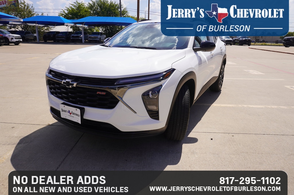 Used 2025 Chevrolet Trax 2RS SUV