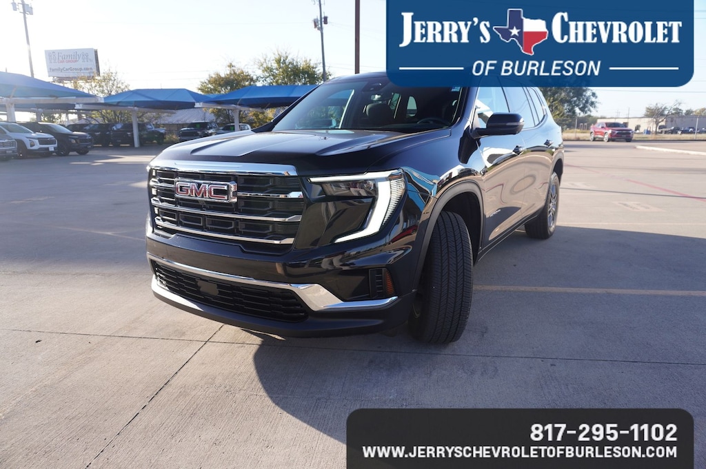 Used 2025 GMC Acadia Elevation SUV