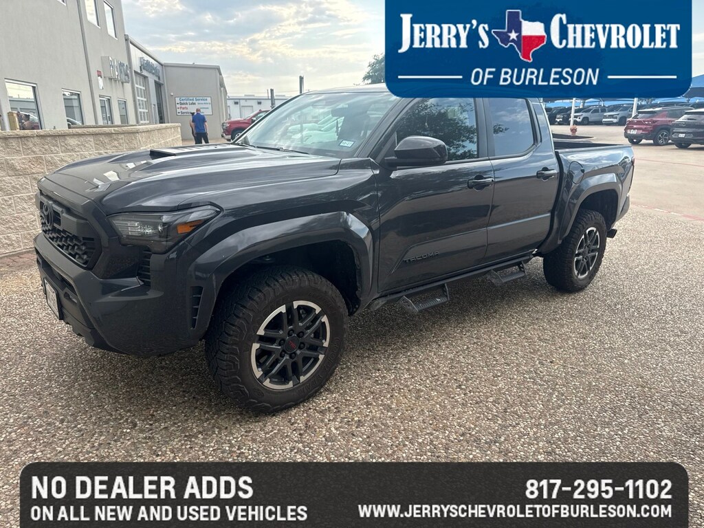 Used 2025 Toyota Tacoma TRD Sport Truck