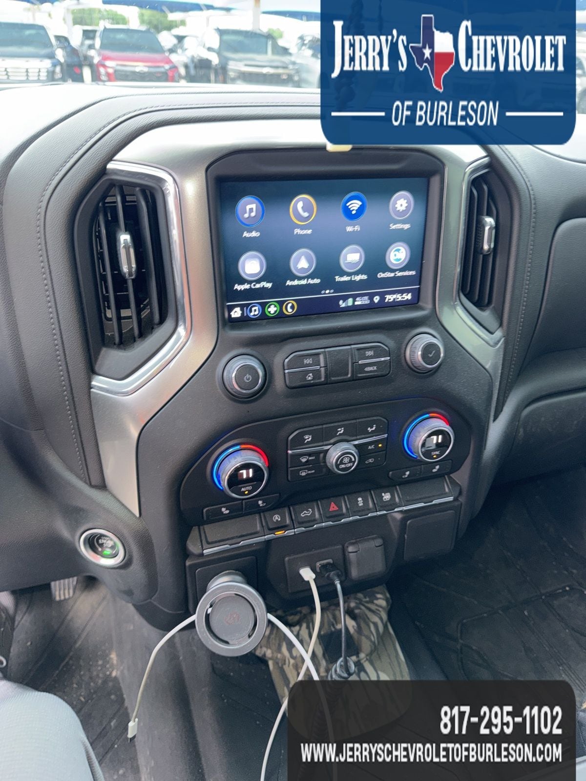 2022 Chevrolet Silverado 1500 Limited LT - Photo 14