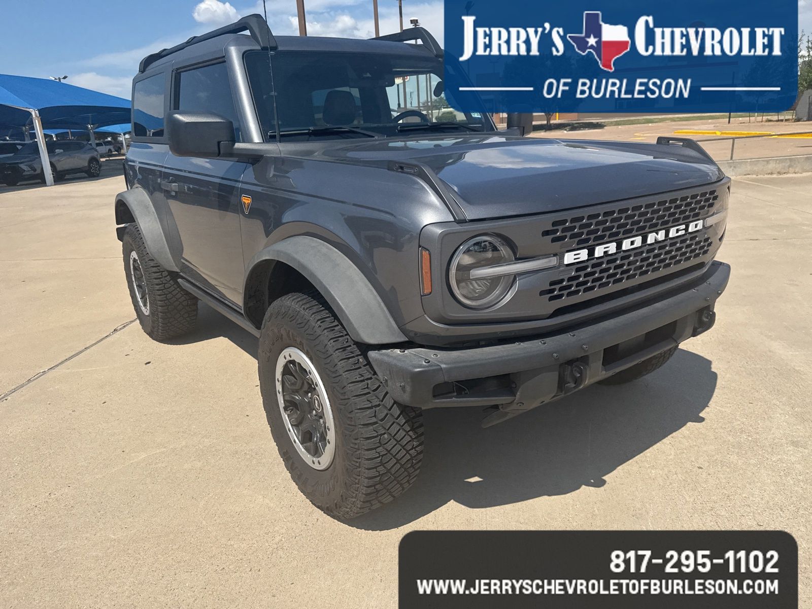 2024 Ford Bronco Badlands photo 2