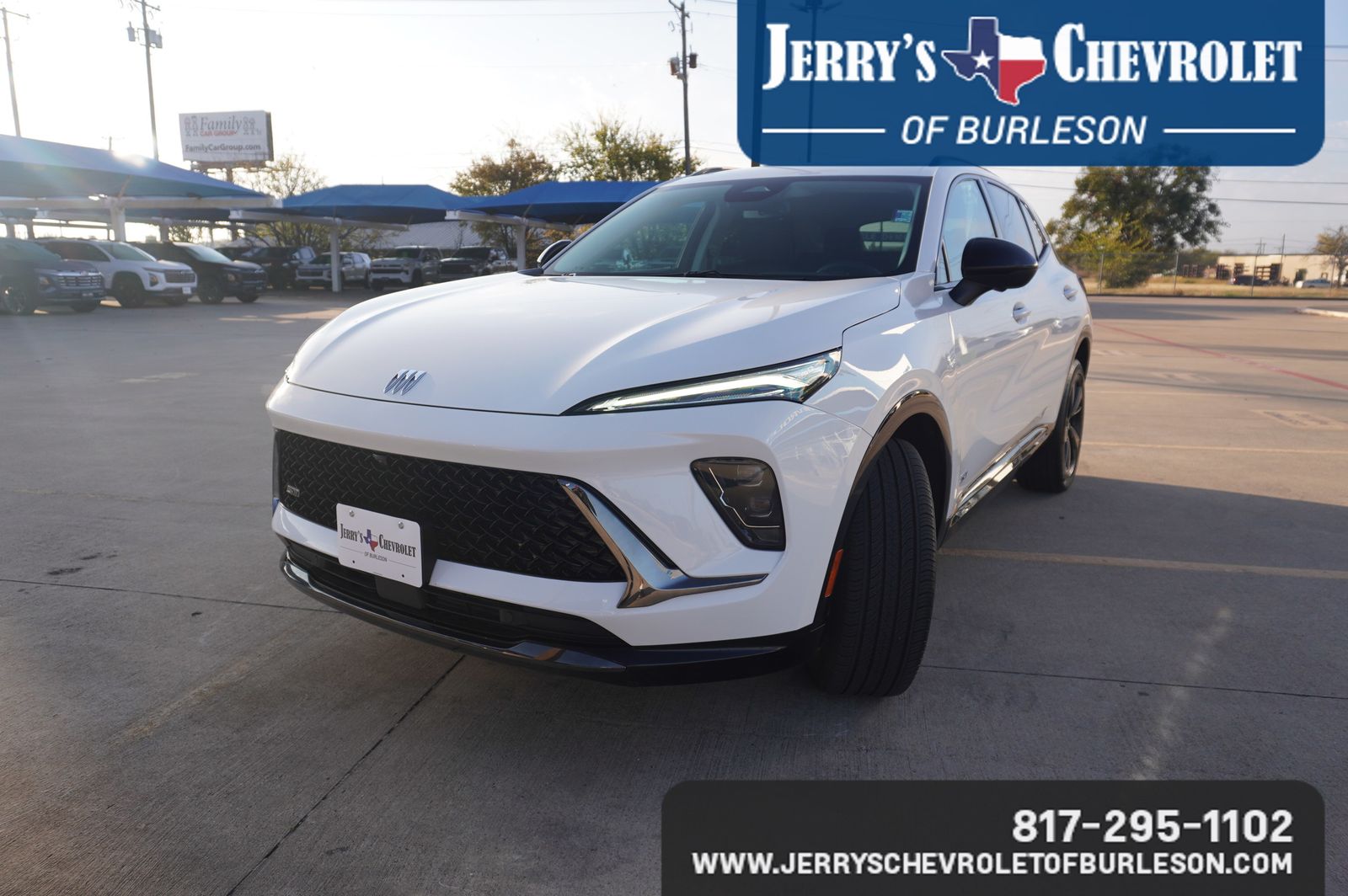 2025 Buick Envision Sport Touring photo 2