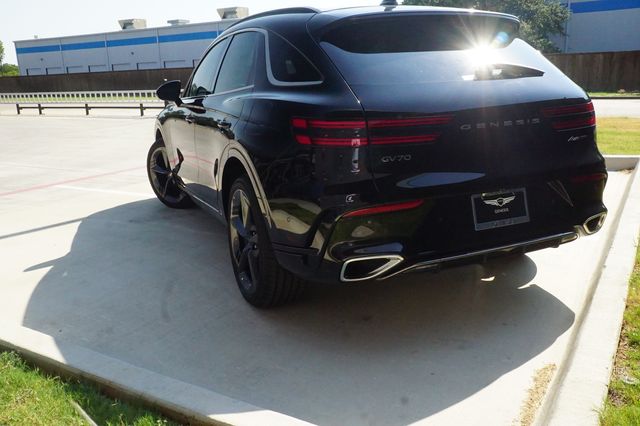 2026 Genesis GV70 3.5T Sport Prestige photo 4