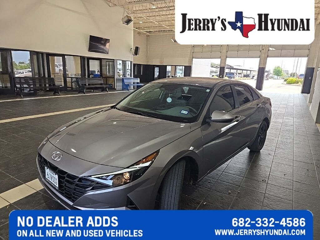 Used 2023 Hyundai Elantra Sedan