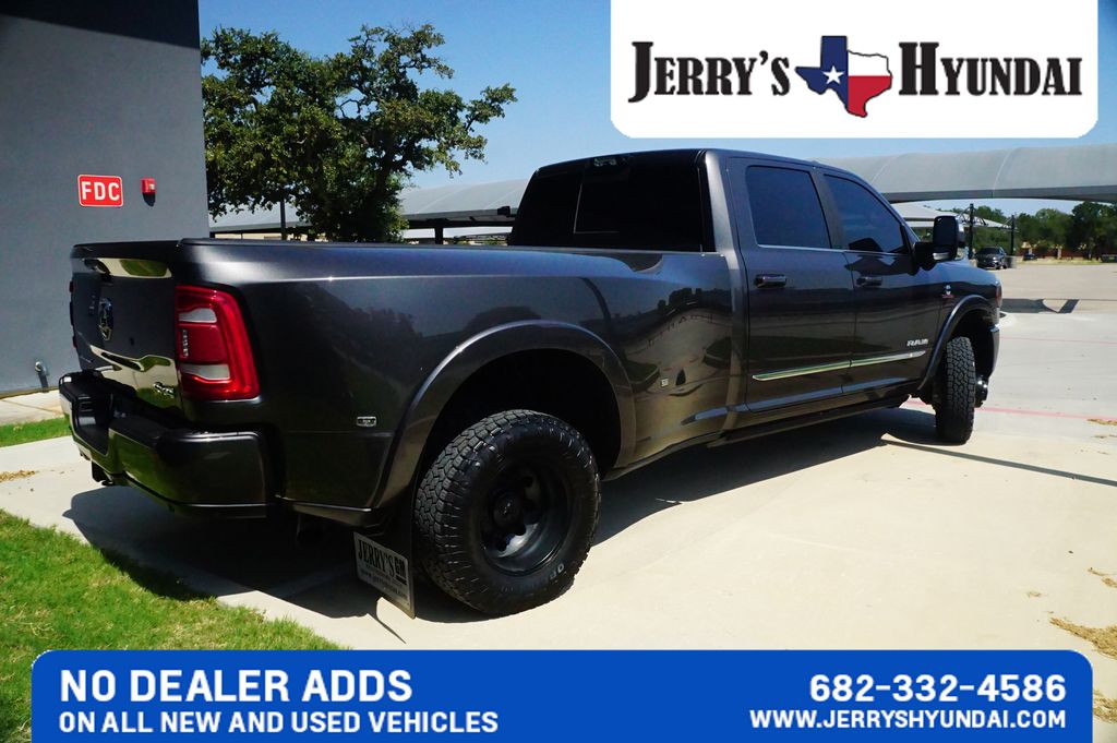 2024 RAM Ram 3500 Pickup Limited - Photo 7