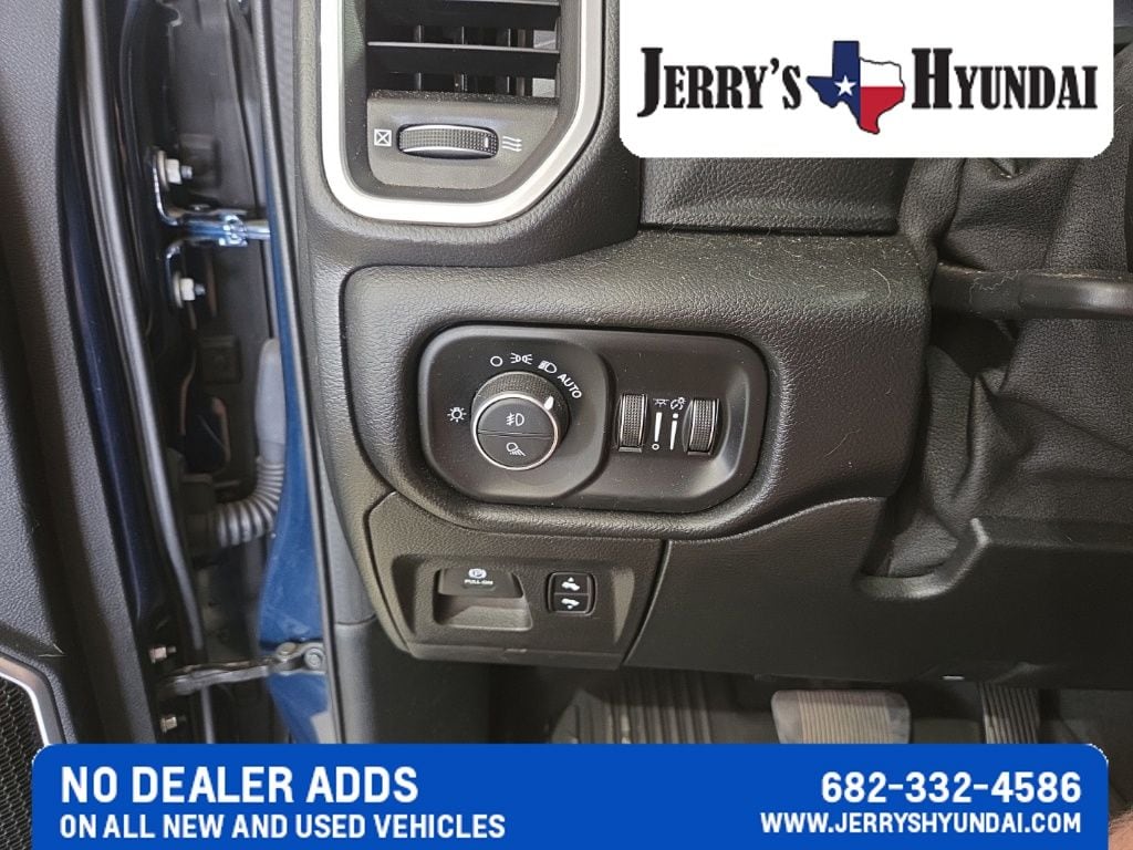 2020 RAM Ram 1500 Pickup Laramie - Photo 14