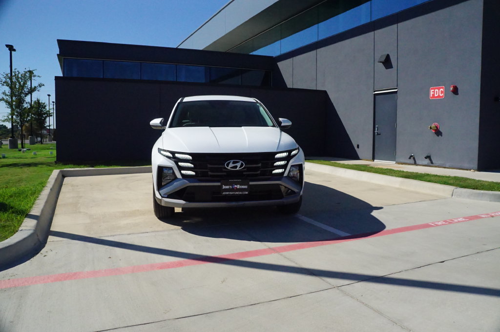 Used 2026 Hyundai Tucson Hybrid SUV
