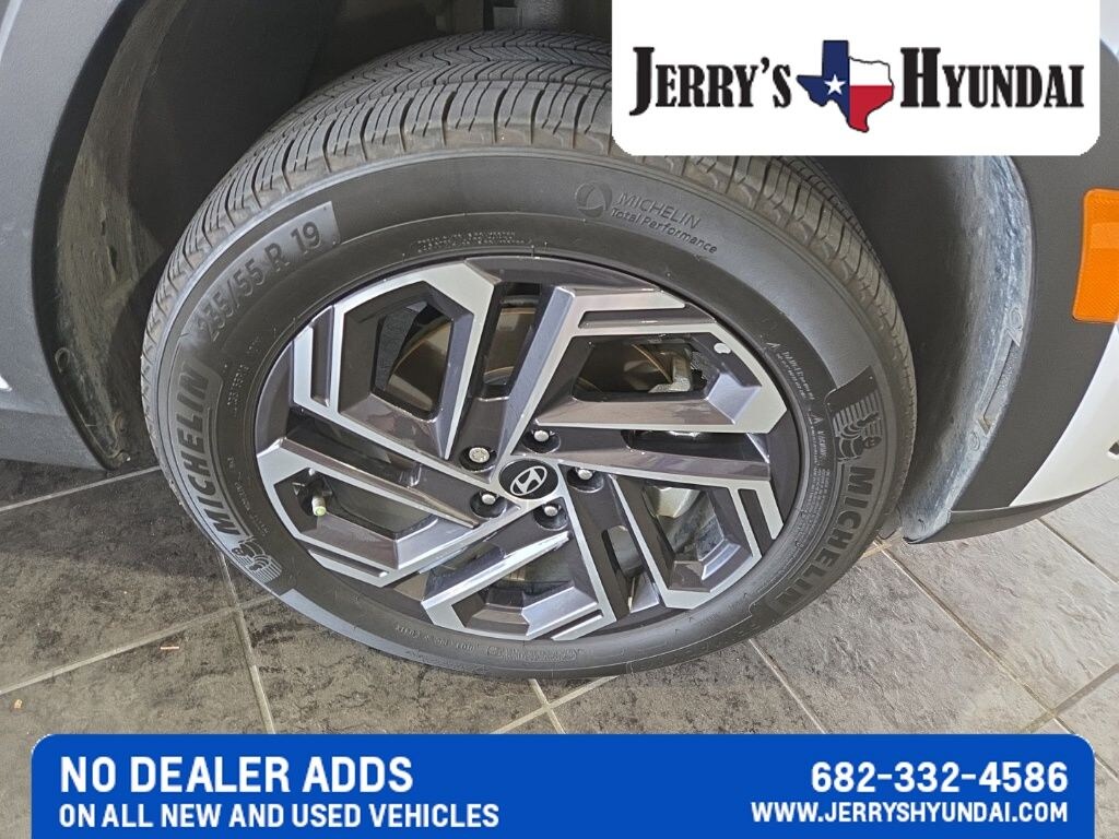 Used 2026 Hyundai Tucson Hybrid SUV