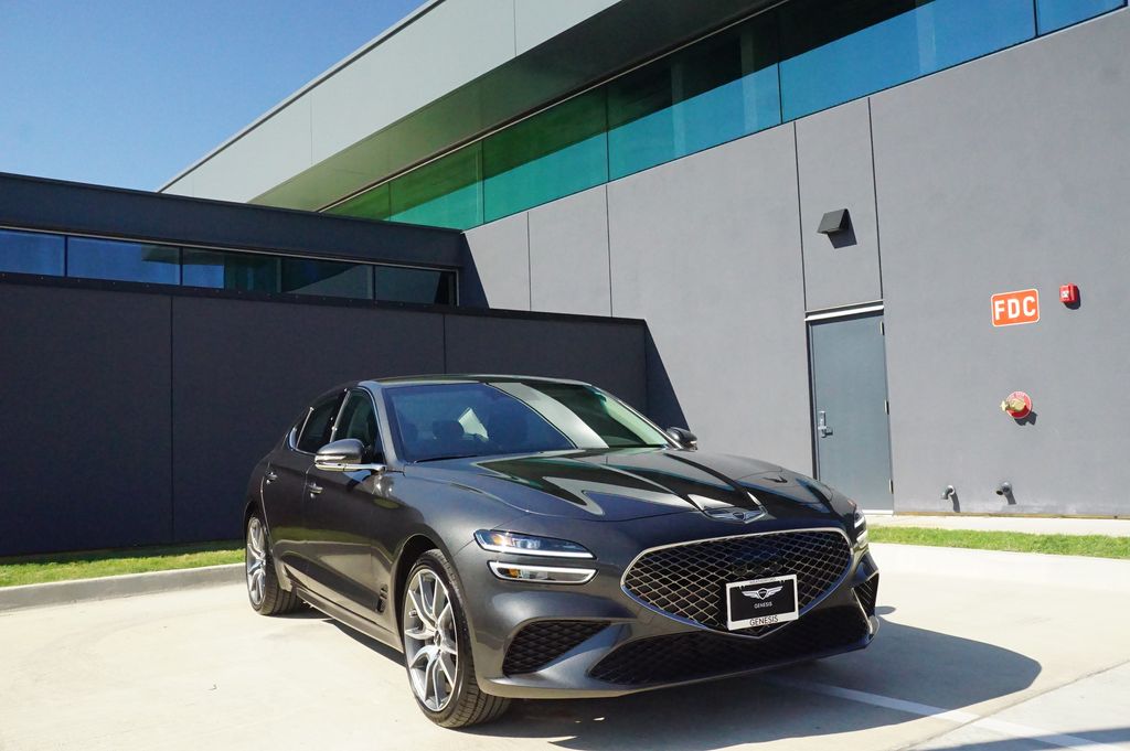 2026 Genesis G70 Base's photo