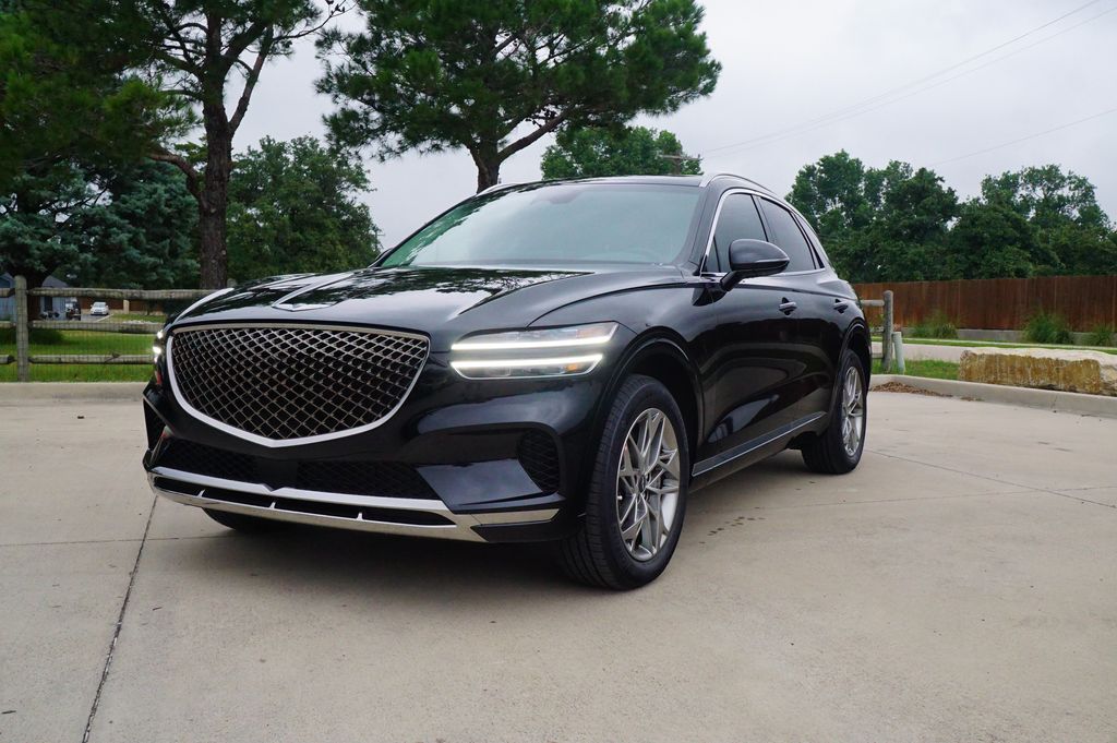 2025 GENESIS GV70 Standard's photo