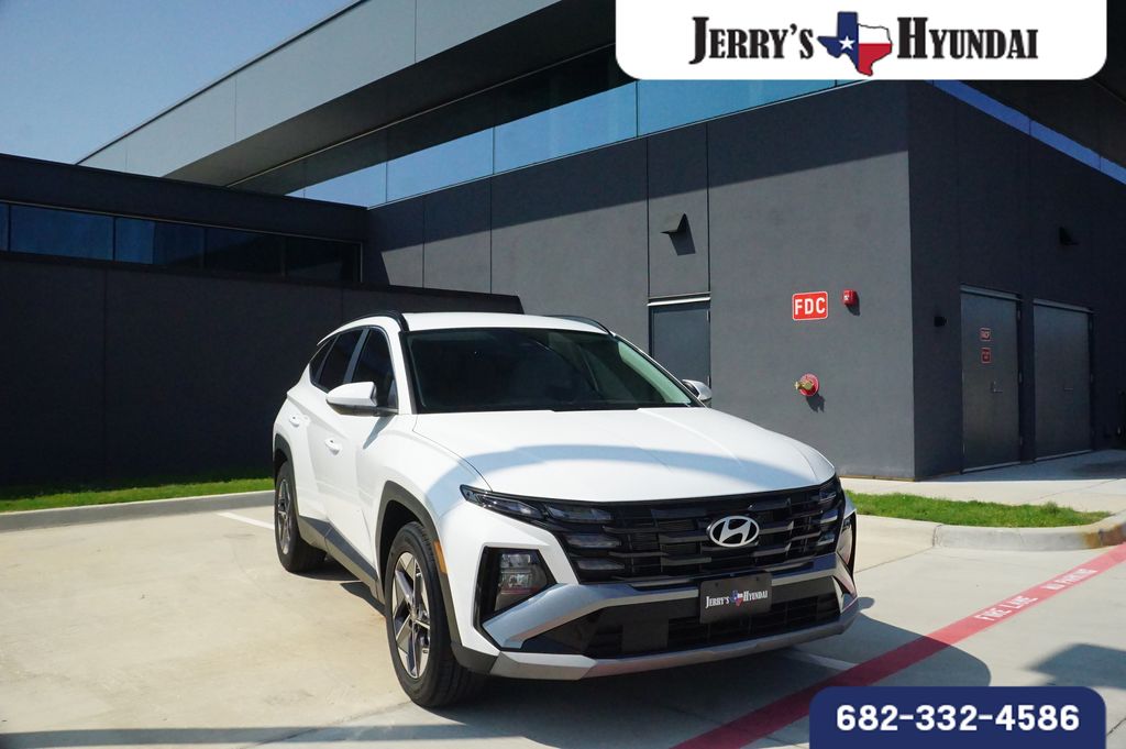 2026 Hyundai Tucson SEL FWD's photo