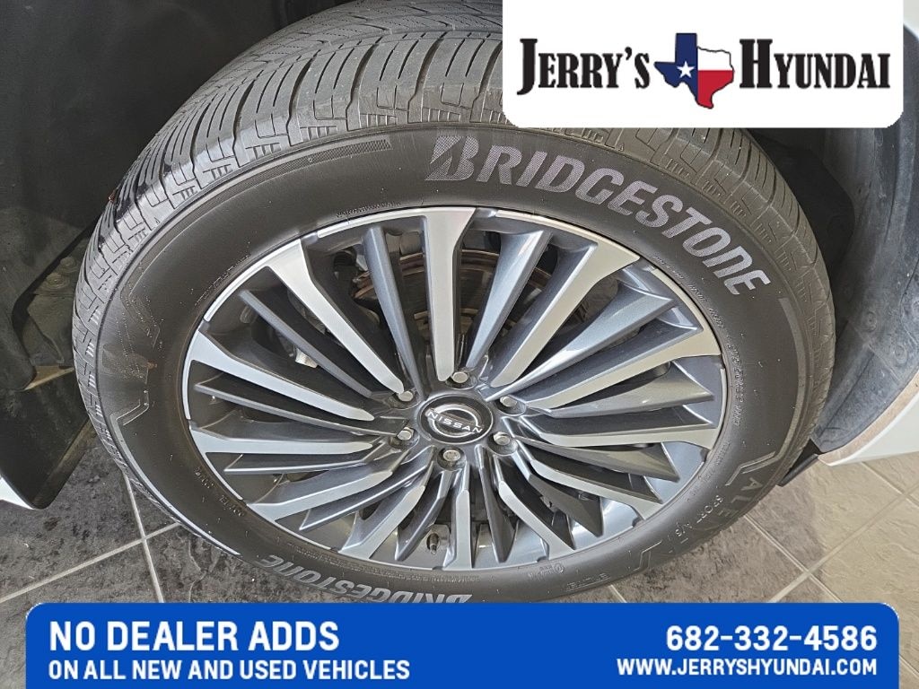 Used 2025 Nissan Armada SUV