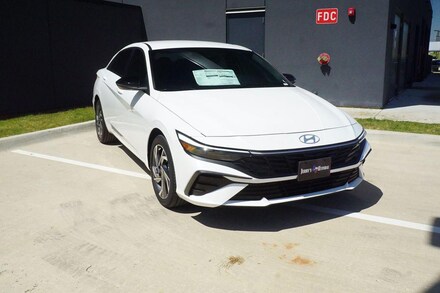 2025 Hyundai Elantra Hybrid SEL Sport Sedan