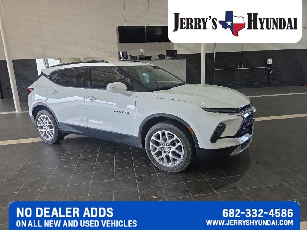 Used 2025 Chevrolet Blazer LT w/3LT SUV