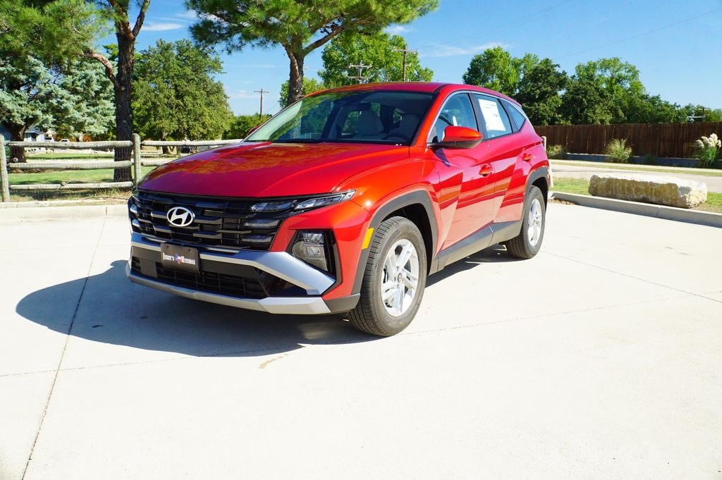 Certified 2025 Hyundai Tucson SE SUV
