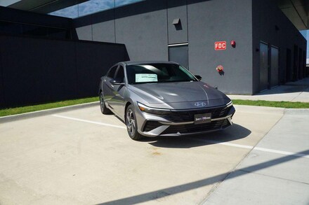 2025 Hyundai Elantra SEL Sport Sedan