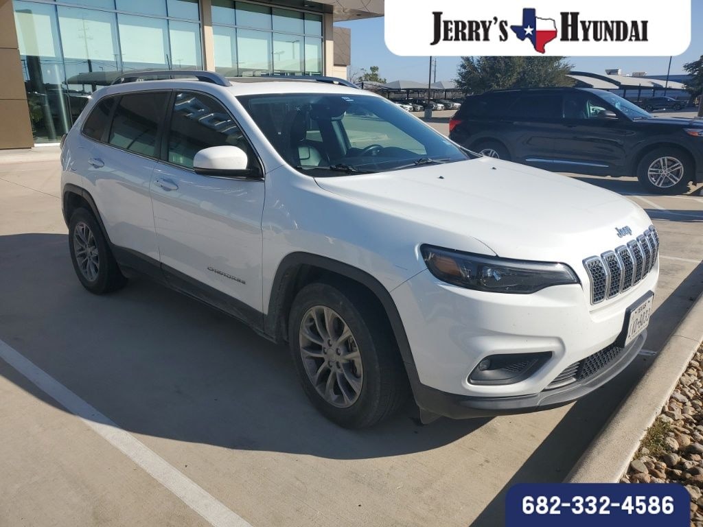 Used 2019 Jeep Cherokee Latitude Plus FWD SUV