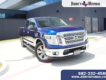 2017 Nissan Titan SV Truck Crew Cab