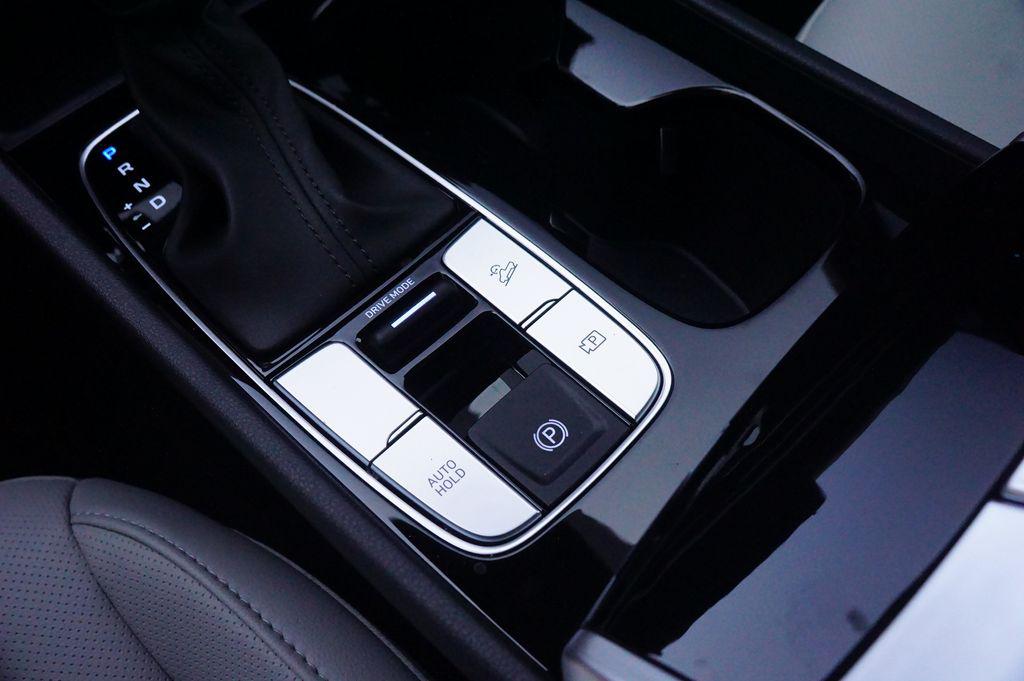 2026 Hyundai Santa Cruz SEL - Photo 12