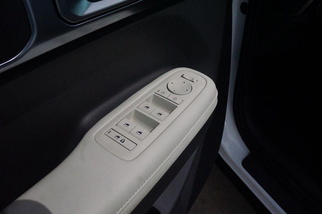2026 Hyundai Santa Fe SEL - Photo 16