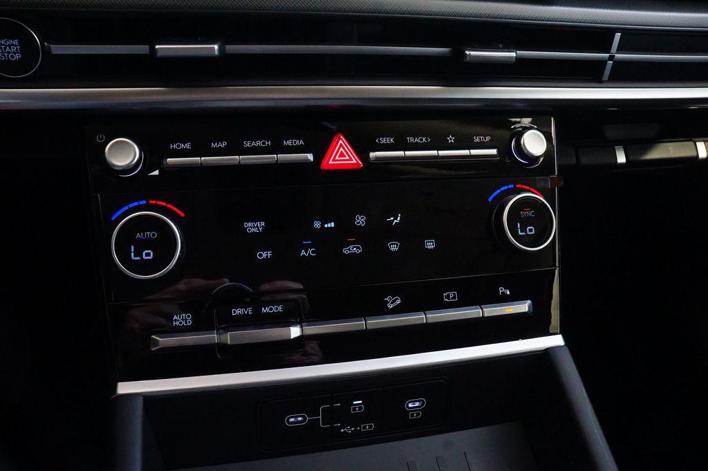 2026 Hyundai Santa Fe SE - Photo 13