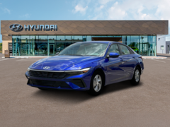 2025 Hyundai Elantra SE Sedan