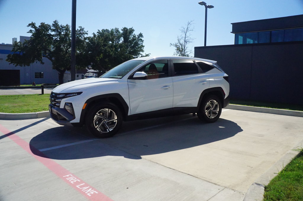 Used 2026 Hyundai Tucson Hybrid Blue SE SUV