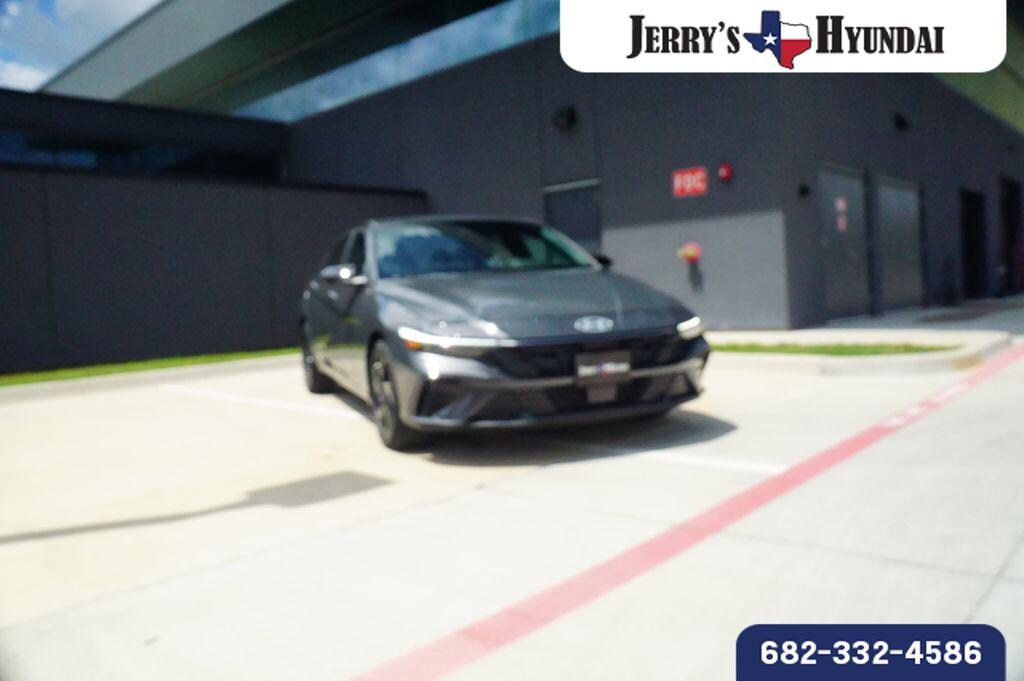 New 2026 Hyundai Elantra SEL Sport Premium Sedan