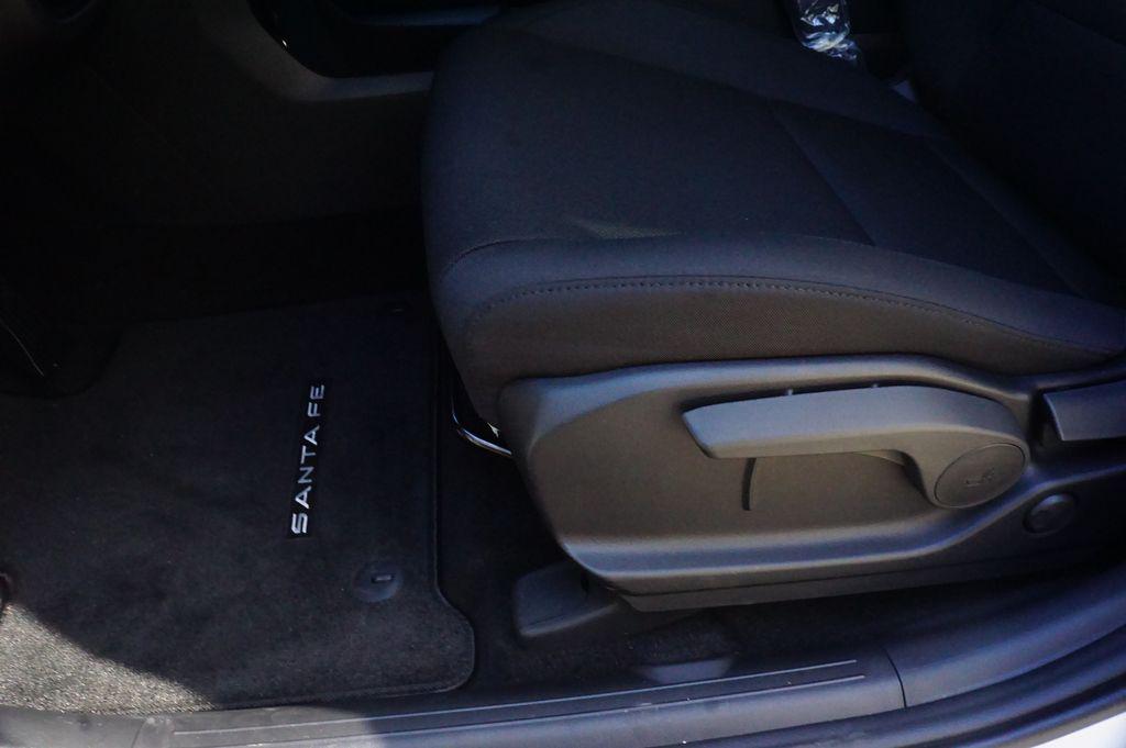 2026 Hyundai Santa Fe SE - Photo 15