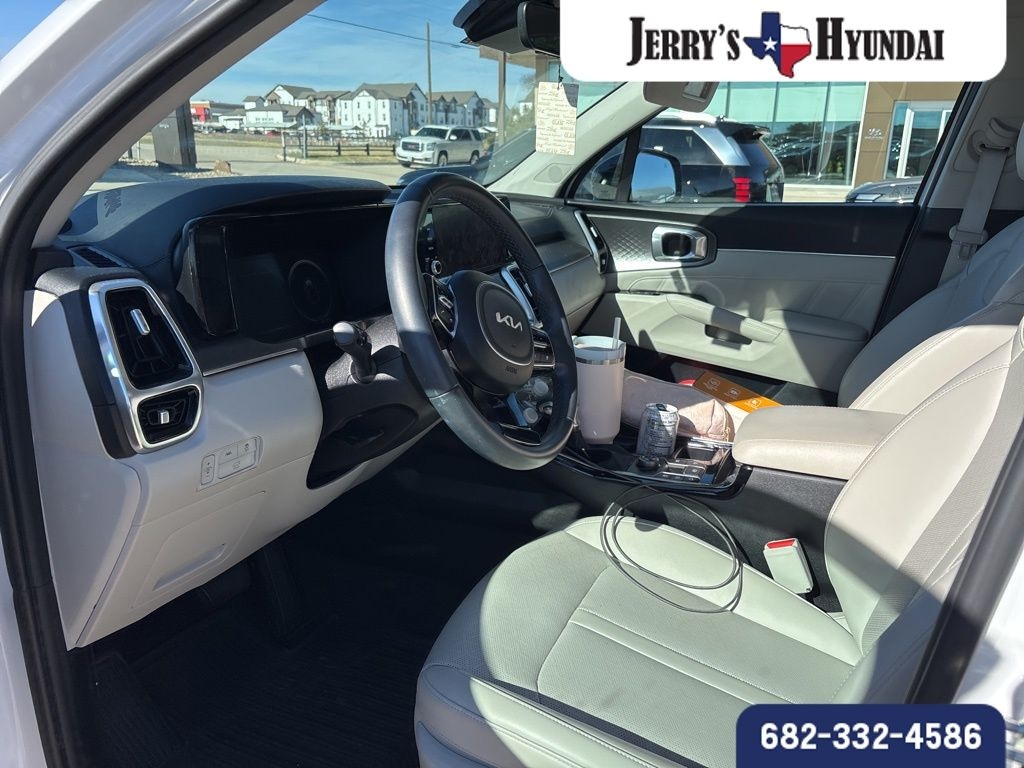 Used 2023 Kia Sorento SX SUV