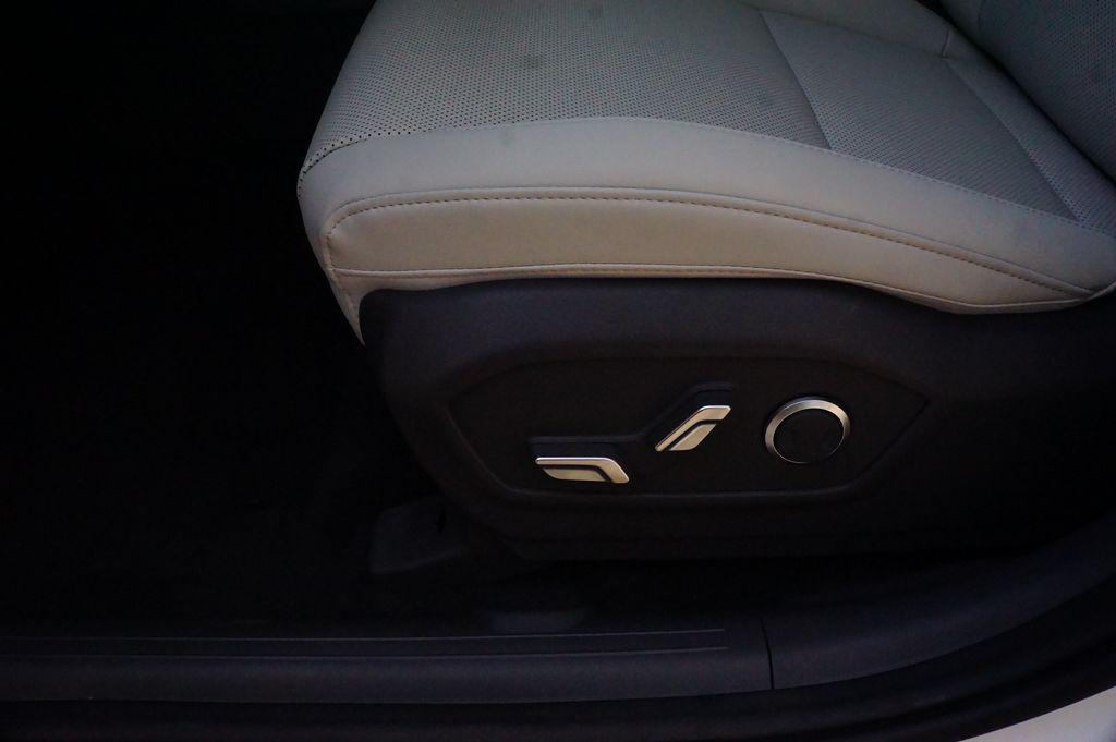 2026 Hyundai Santa Fe SEL - Photo 16