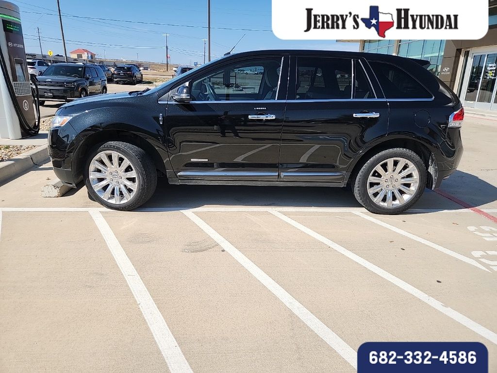 2015 Lincoln MKX Base